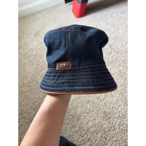 Vintage Y2K Era LEI Womens Chambray Dark Denim Bucket Hat Faux Leather Flowers - Picture 6 of 6